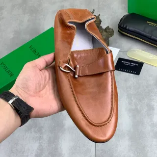 Bottega Veneta Andiamo ট্যান চামড়া হর্সবিট লোফার