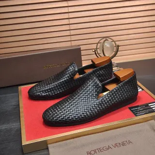 Bottega Veneta কালো বাদামী Intrecciato উইভেন লেদার স্লিপ-অন লোফার