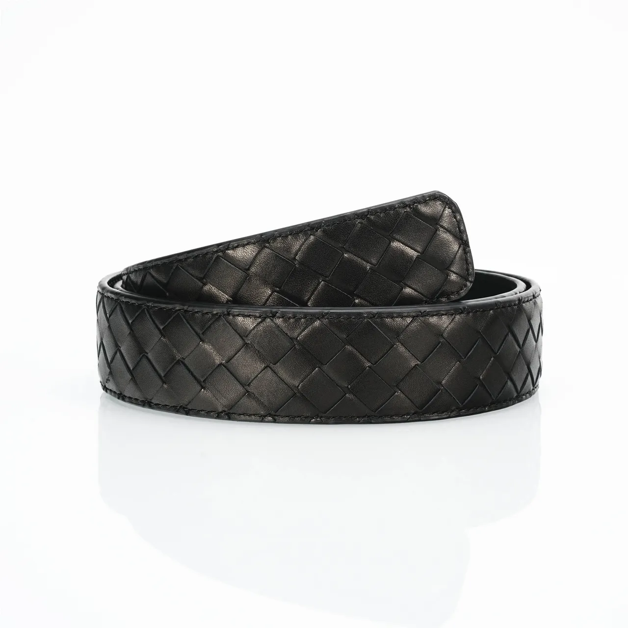Bottega Veneta Cassette Intrecciato Cinturón de cuero negro 3