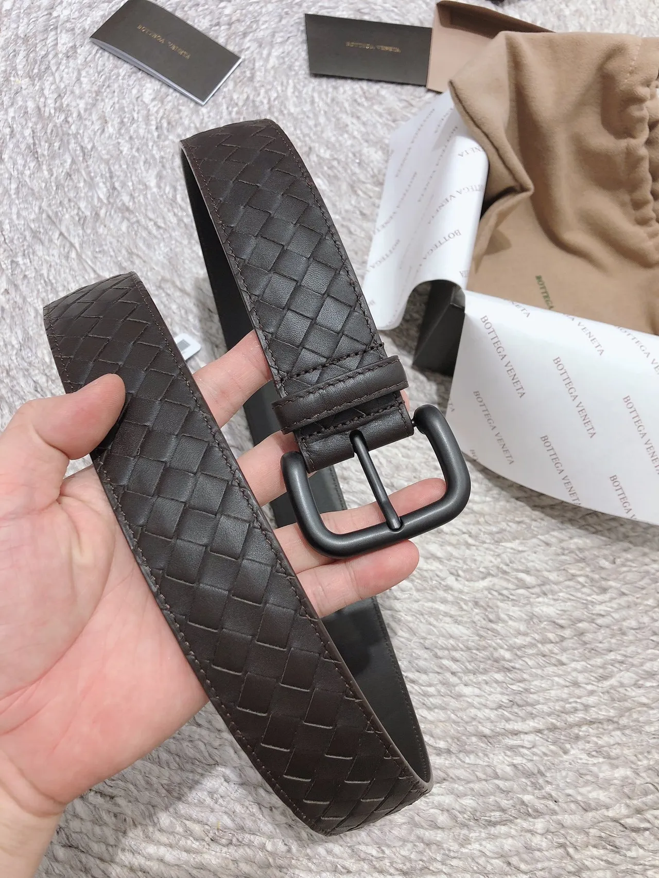 Bottega Veneta Intrecciato Cinturón Marrón Negro Tejido Mate Hebilla Cinturón de Cuero 2