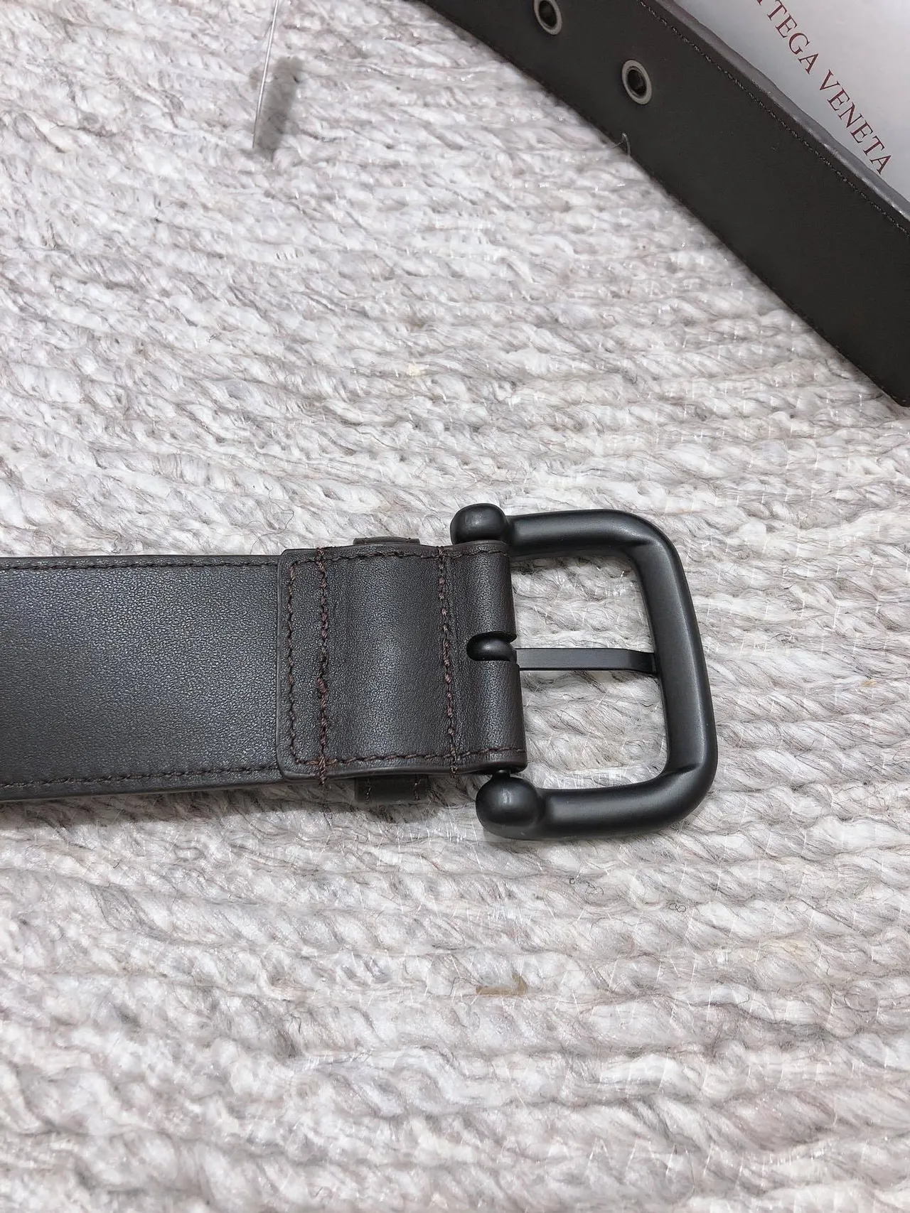 Bottega Veneta Intrecciato Cinturón Marrón Negro Tejido Mate Hebilla Cinturón de Cuero 3