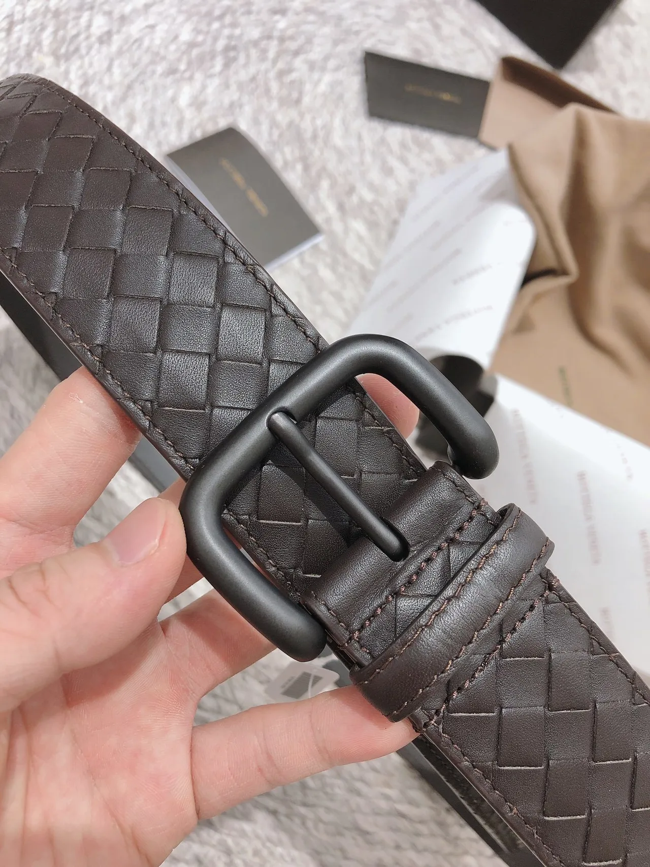 Bottega Veneta Intrecciato Cinturón Marrón Negro Tejido Mate Hebilla Cinturón de Cuero 7