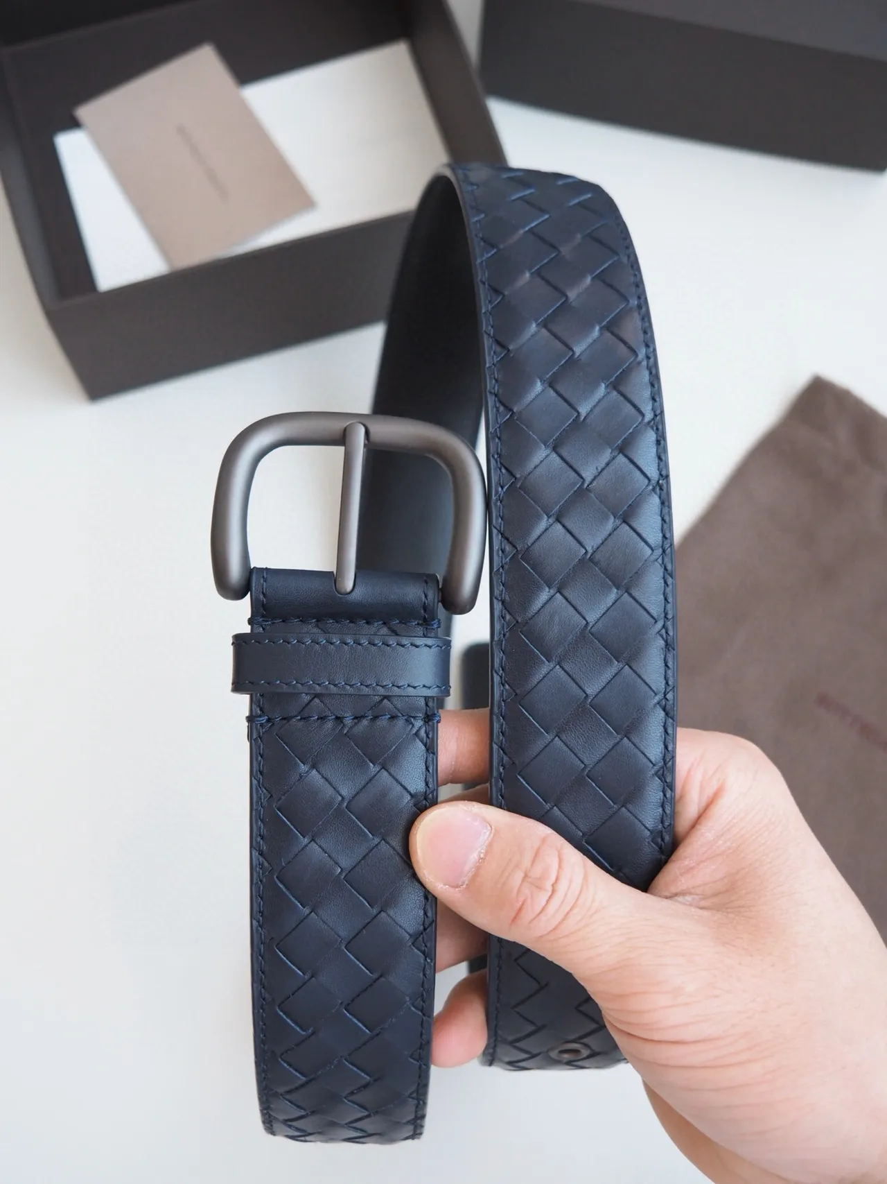 Bottega Veneta Intrecciato Belt Navy Blue Leather Belt 6