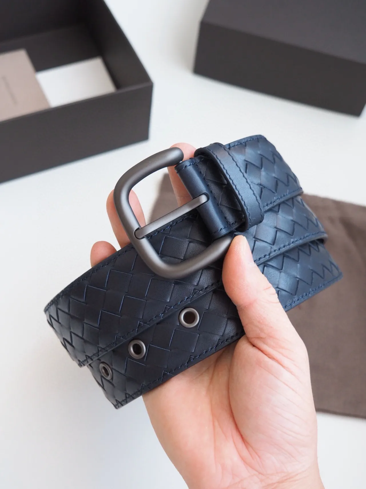 Bottega Veneta Intrecciato Belt Navy Blue Leather Belt 8