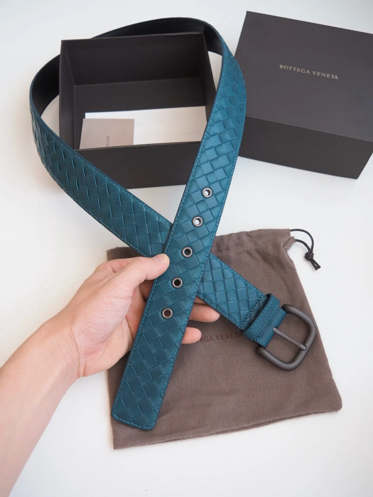 Bottega Veneta trenzado Intrecciato Cinturón de cuero teal 3