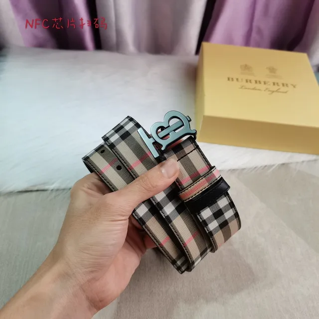 Burberry بيج أسود Nova Check TB Monogram مشبك حزام قماش 8