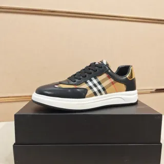 Burberry House Check Low-Top Lifestyle Sneaker