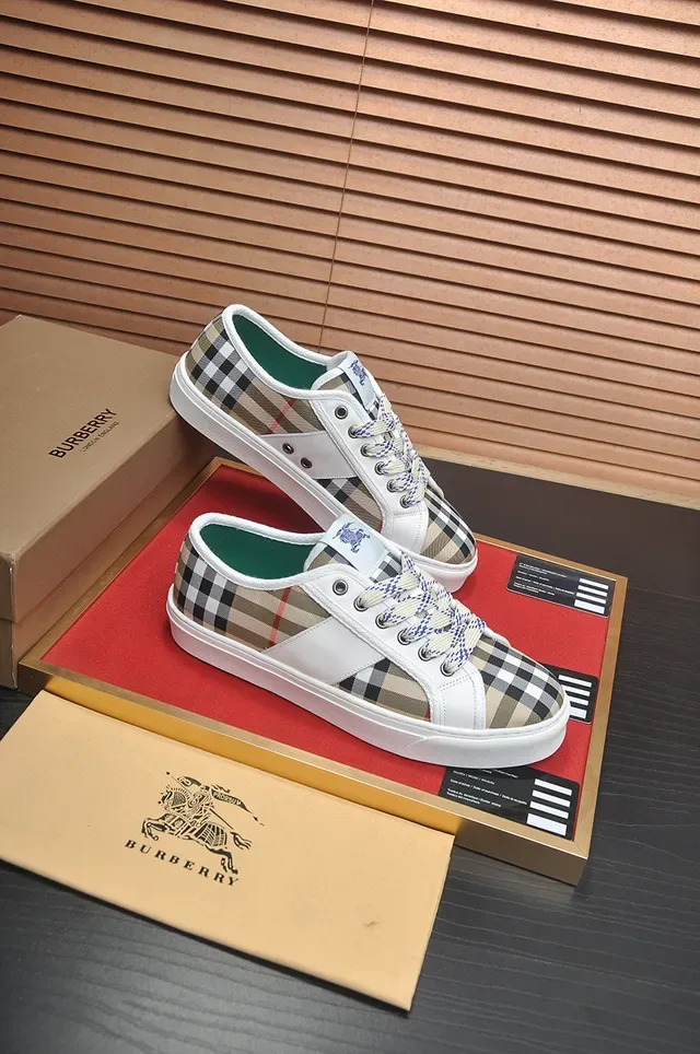 Burberry Knight Check and Leather Low-Top Lifestyle Sneakers 3