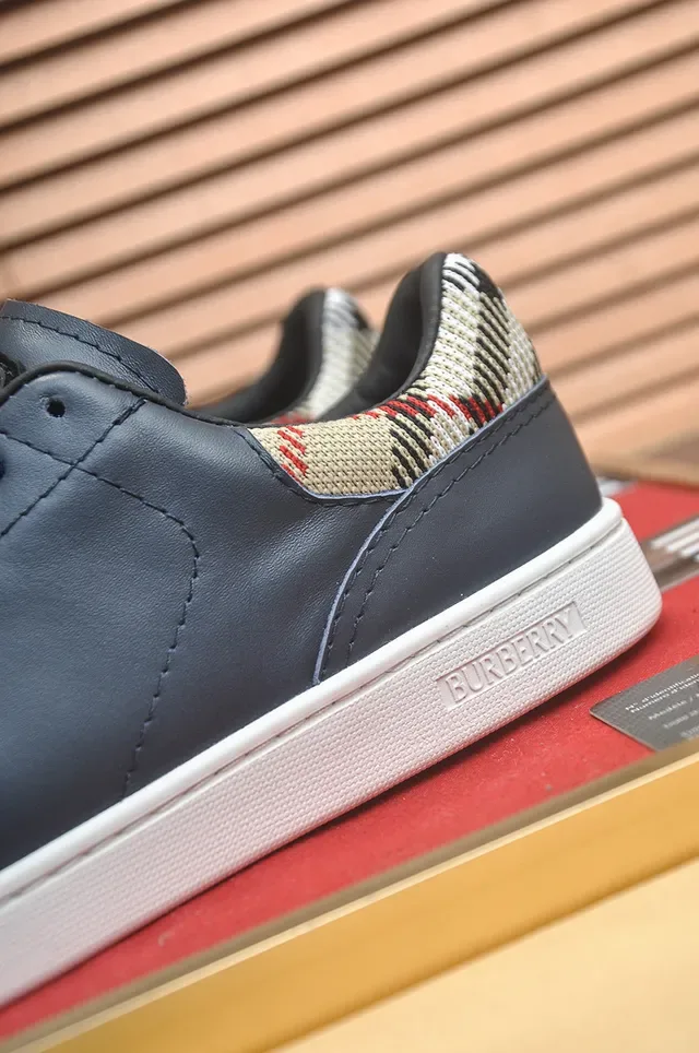 Burberry Lola Navy Multicolor Couro Superior Impressão Xadrez Etiqueta de Calcanhar Tênis Lifestyle 9