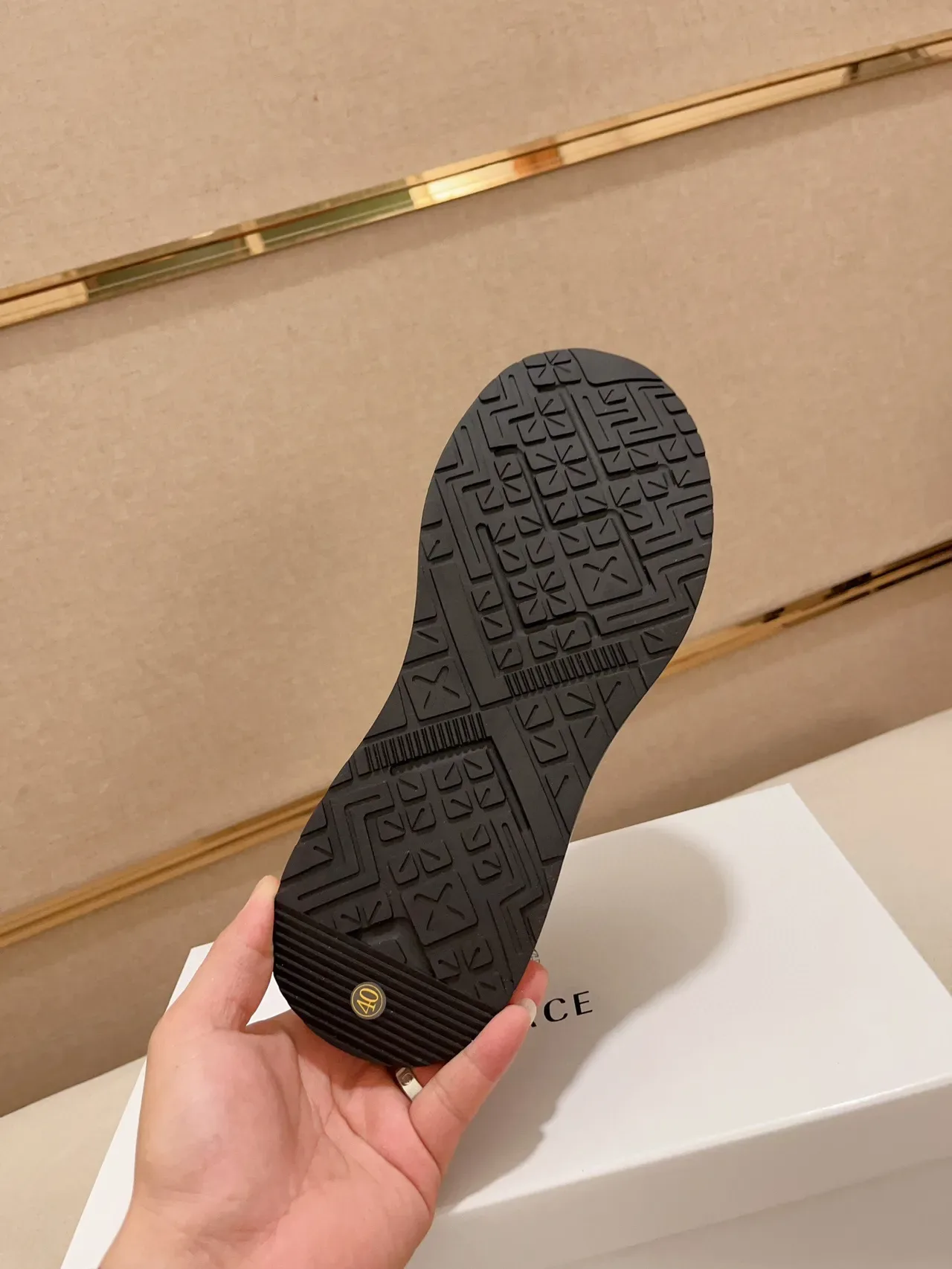 Burberry Monogram-Print Baskets Lifestyle à Encolure Basse 2