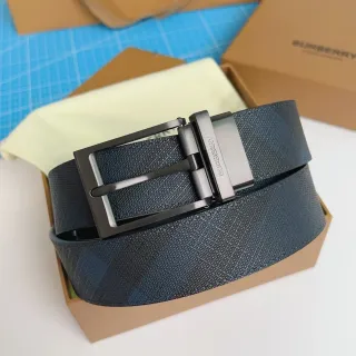 Burberry Navy Black Reversible Buckle House Check Pattern Leather Belt