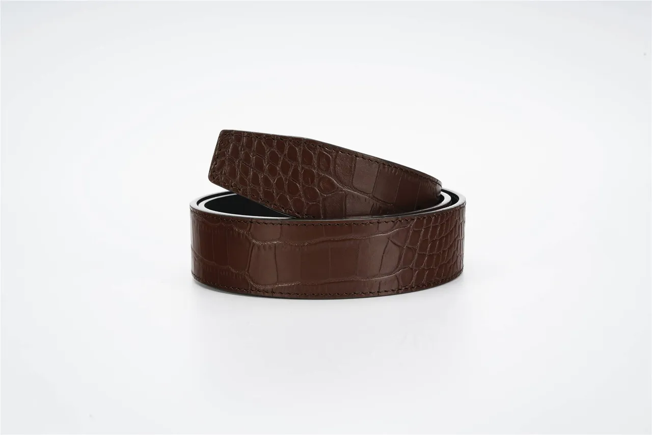 Burberry TB Belt Brown Croc-Embossed Leather Belt 3