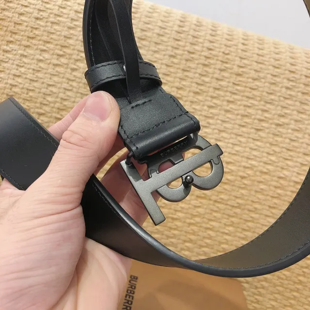 Burberry TB Shield Black Leather Belt 5