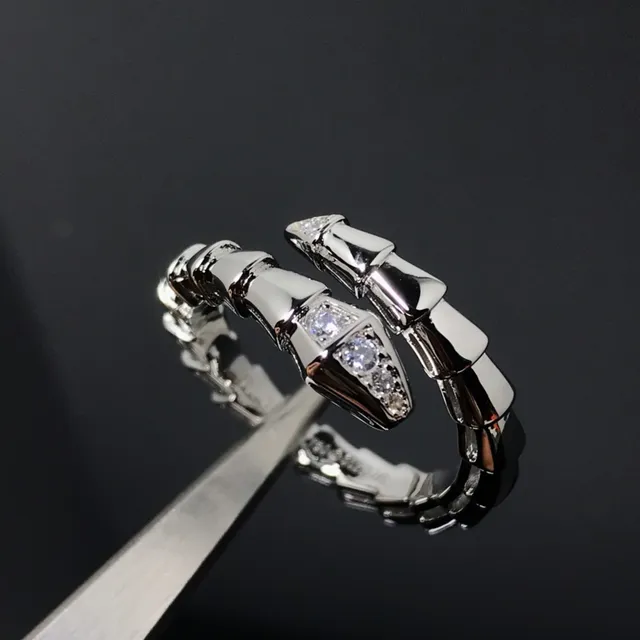 Bvlgari Serpenti Ouro Prata Articulada Tubogas Espiral Motivo de Cabeça de Serpente Anel 4