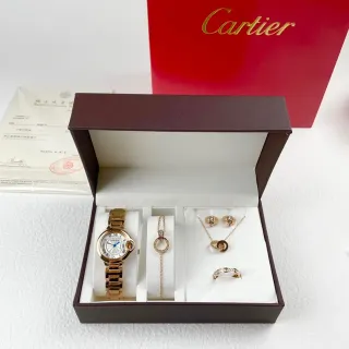 Cartier Ballon Bleu ذهبي أبيض وردي الزخرفة نمط الحلقة المتشابكة قلادة