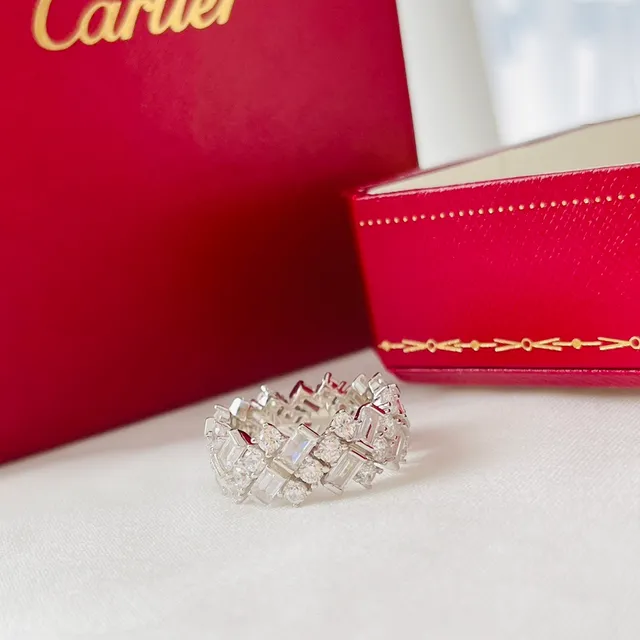 Cartier Juste un Clou multi-rangs pavée de diamants 6