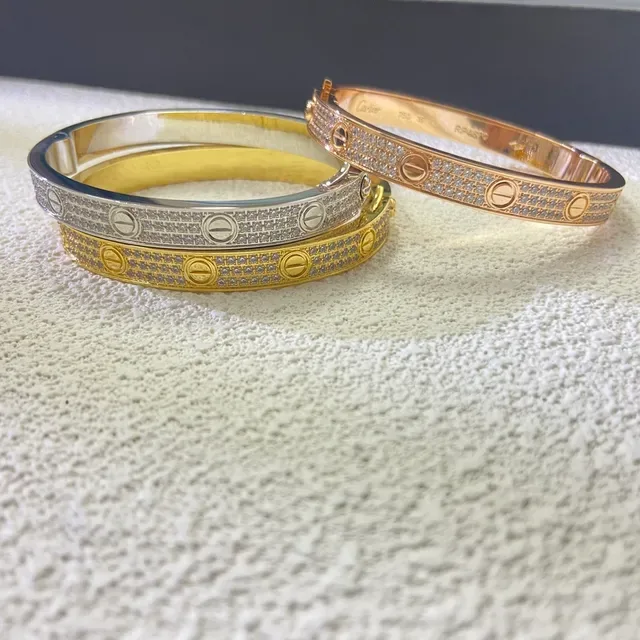 Cartier Love সোনা রুপা হিঞ্জড ব্যাঙ্গেল প্যাভে সেট ব্রেসলেট 3