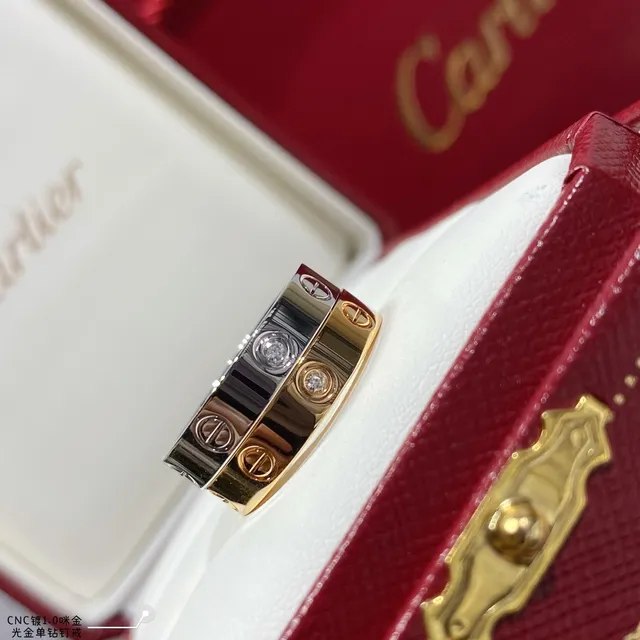 Cartier Love 银色平带螺纹图案戒指 4