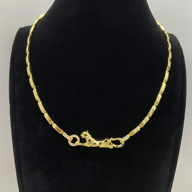 Cartier Panthère Panther Motif Pavé Diamond Onyx Bracelet 5