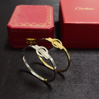 Cartier فضي ذهبي متشابك إغلاق منحوت براندينج سوار