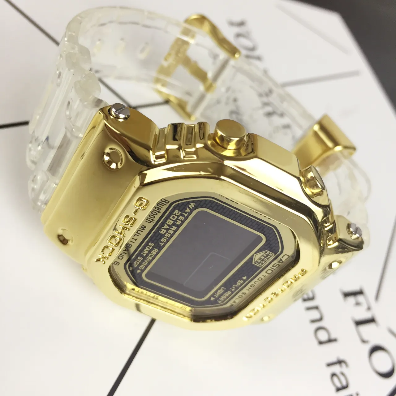 Casio G-Shock DW-5600 金色透明树脂手表 2
