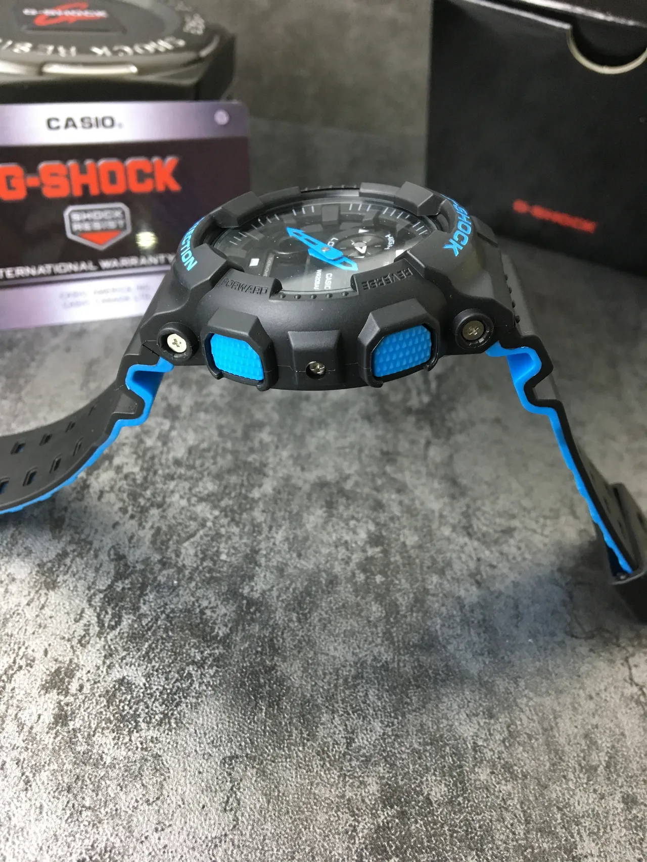 Casio G-Shock GA-100 কালো এবং নীল খেলার ঘড়ি 5