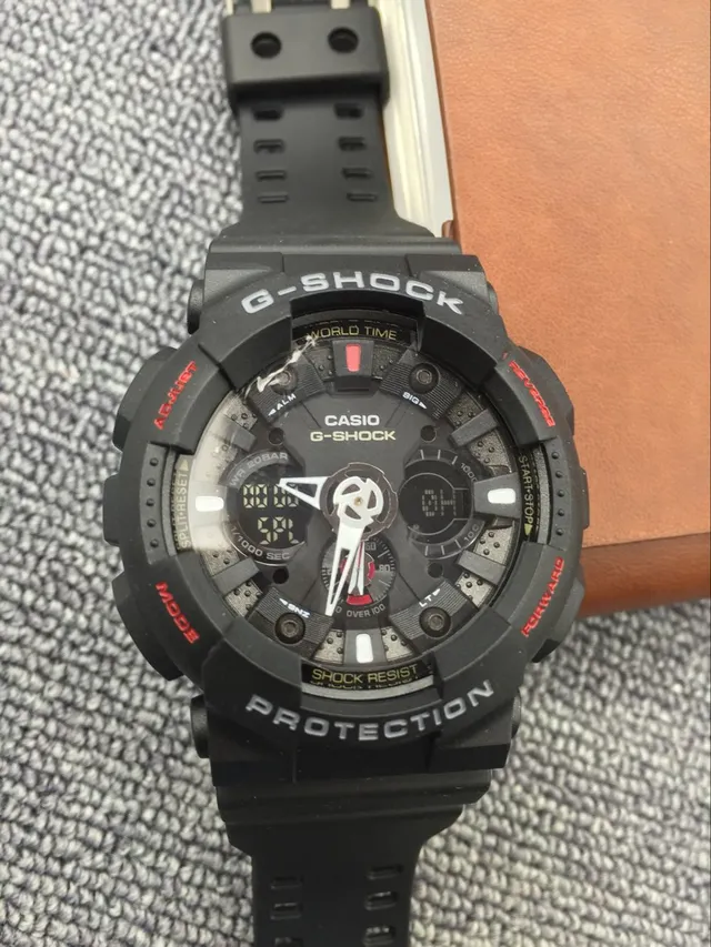 Casio G-Shock GA-100 Noir Rouge Construction Robuste en Résine Cadran Analogue-Digital Hybride Montre 9