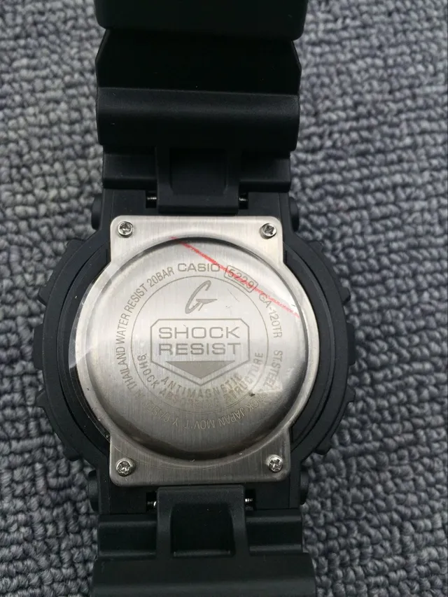 Casio G-Shock GA-100 Noir Rouge Construction Robuste en Résine Cadran Analogue-Digital Hybride Montre 10