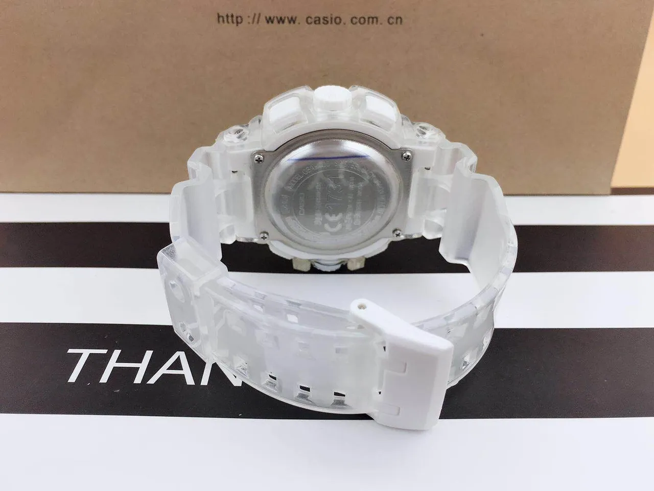 Casio G-Shock GA-B2100 Blanco Translúcido Reloj Deportivo 6