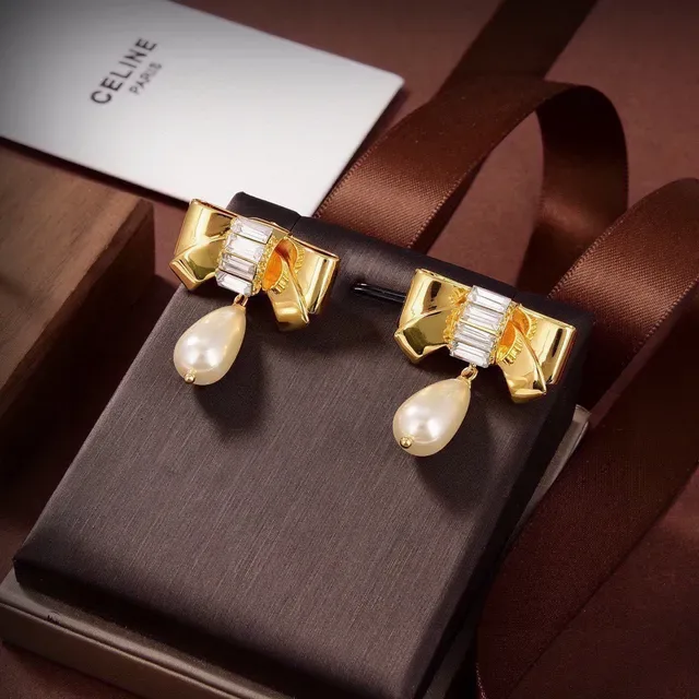 Celine Bow Baguette Crystal Pearl Drop কানের দুল 2