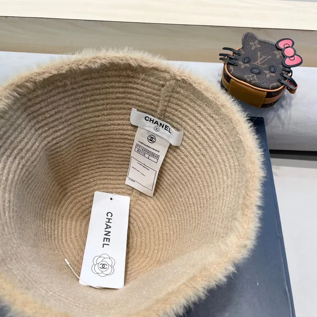 Chanel Chapéu de Balde Bege Marrón Malha Acanalada Felpudo Mohair Bord 2