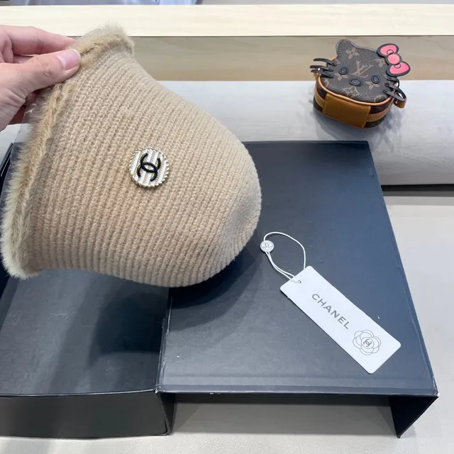 Chanel Chapéu de Balde Bege Marrón Malha Acanalada Felpudo Mohair Bord 3