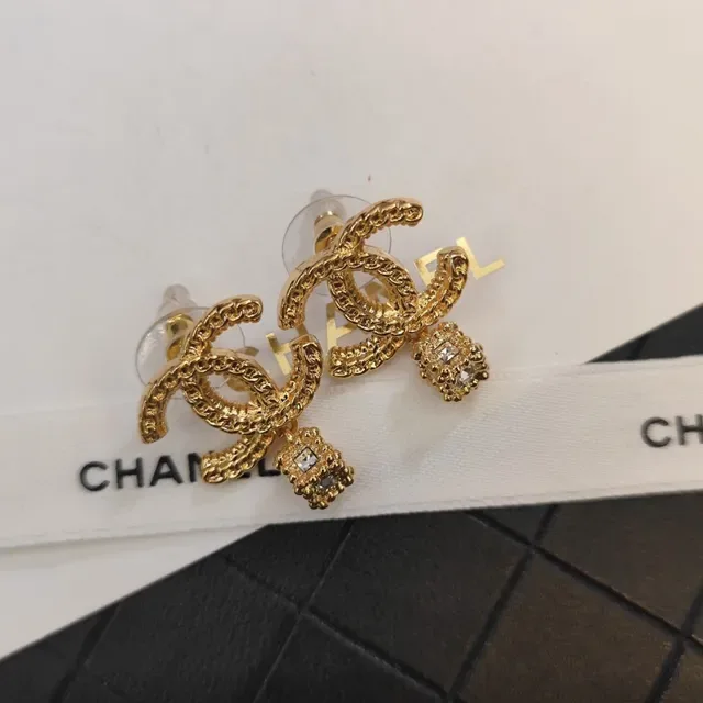 Chanel ফ্যাশন জুয়েলরি চেইন CC ক্রিস্টাল ড্রপ ইয়ারিংস 5