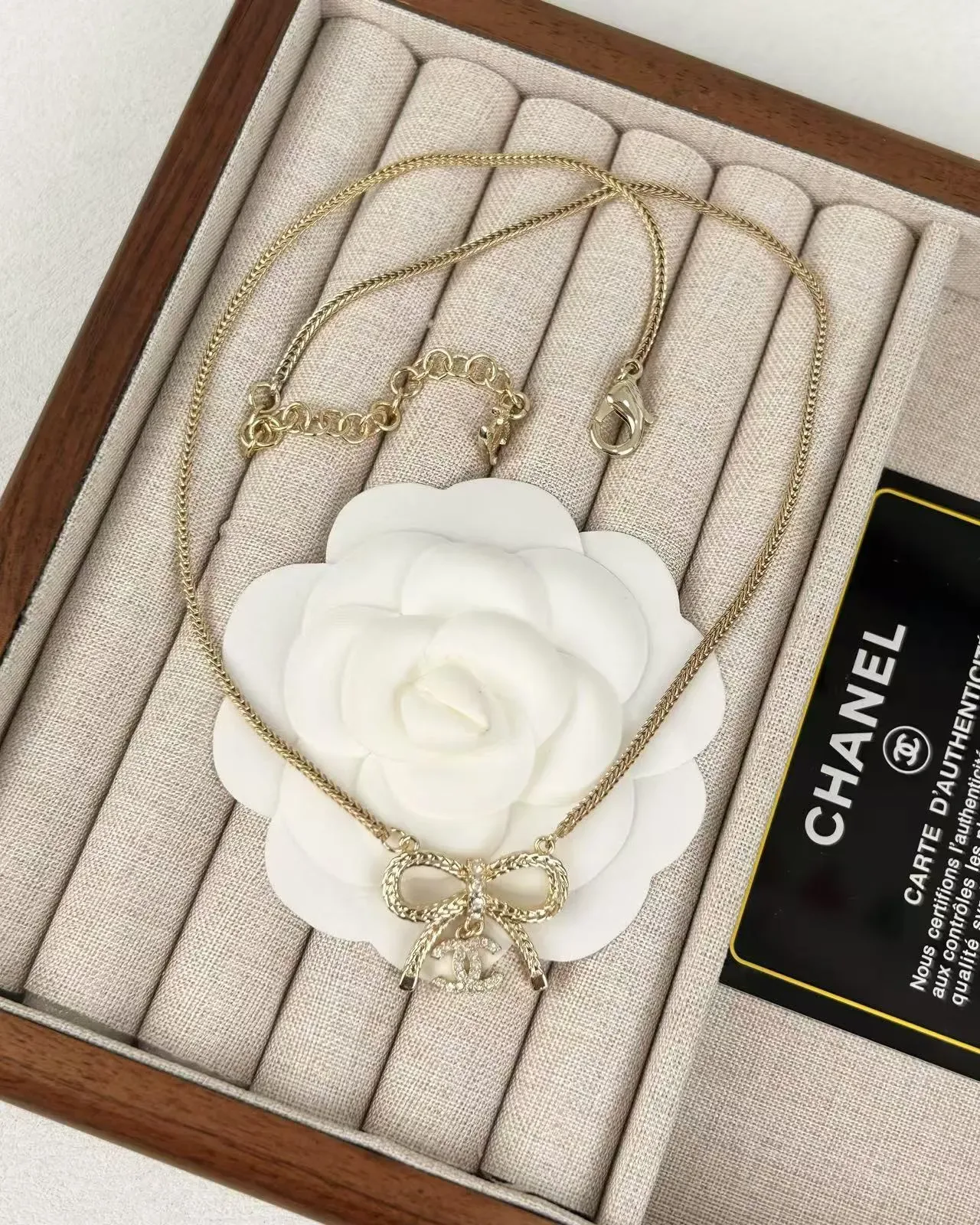 Chanel Bow Pendant Gold-Tone Chain Necklace 4