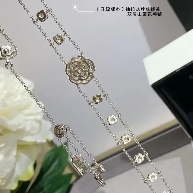香奈儿山茶花双层链水晶项链 4