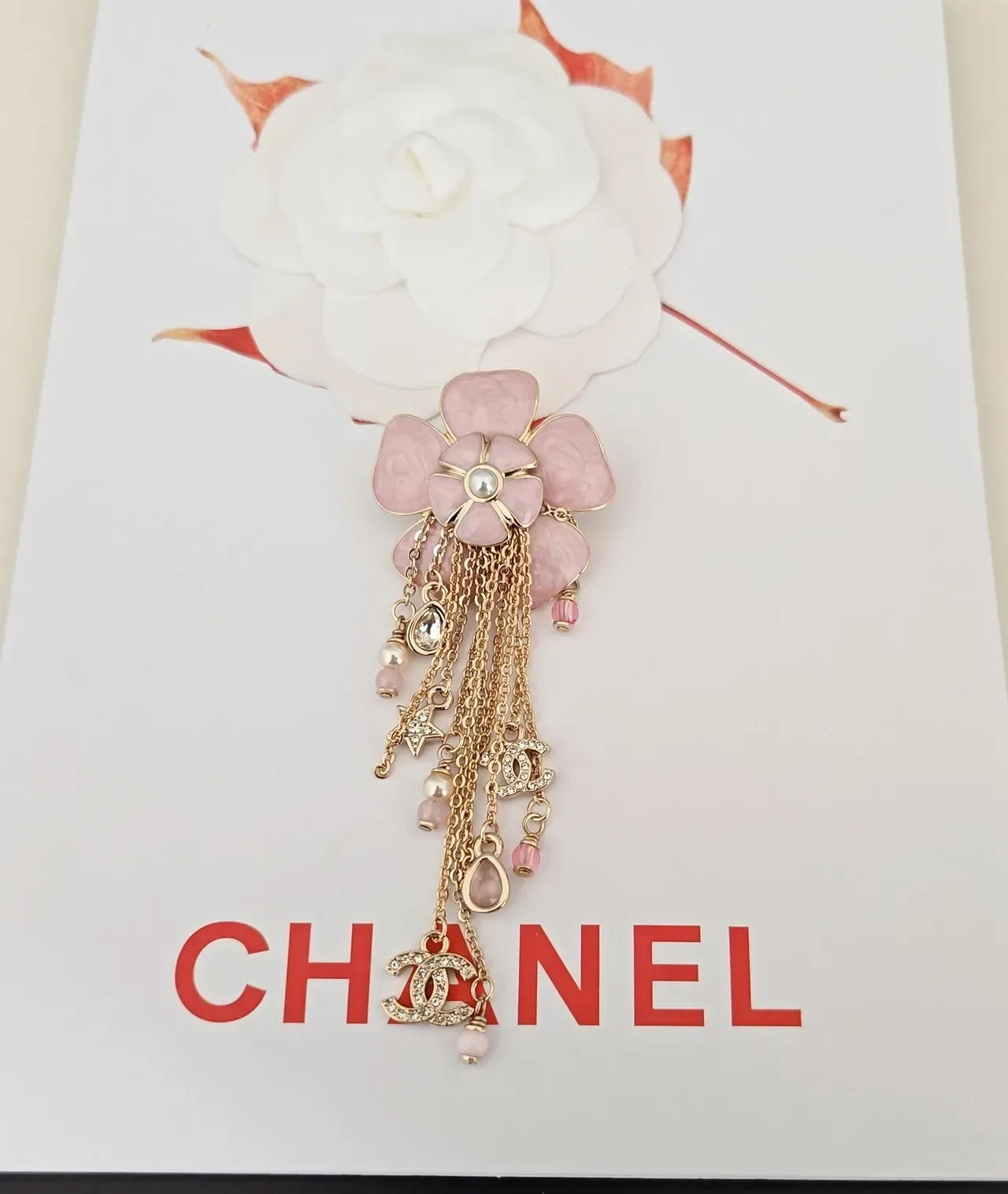 Chanel Camélia Broche Or Rose à franges Motif Floral Chaîne Pendante 4