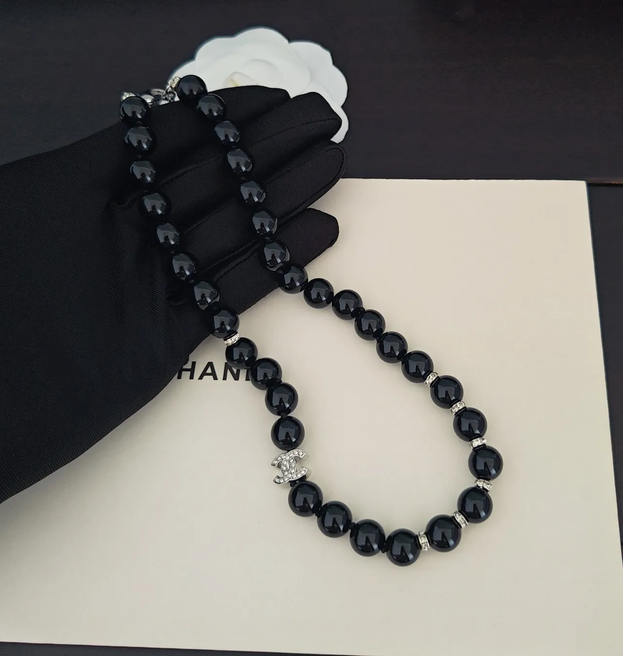 Chanel CC कण माला काला चांदी चमकदार धागा आभूषण माला 3