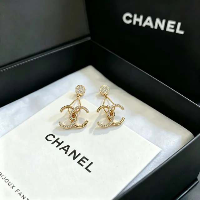 Chanel CC Chain Pavé Crystal boucles d'oreilles pendantes 5