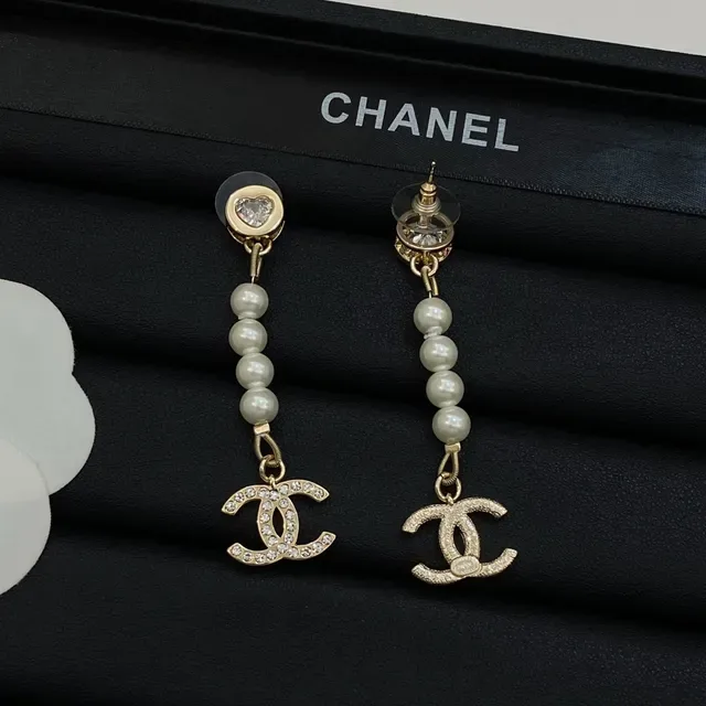 Chanel CC Logo Pearl and Crystal Heart Drop Earrings 3