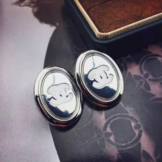 Chanel CC Oval Silver White Polished Earrings 4