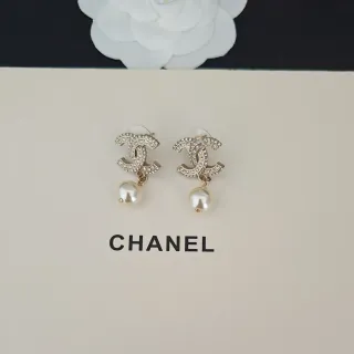 Chanel CC لؤلؤ كريستال قطرة أقراط