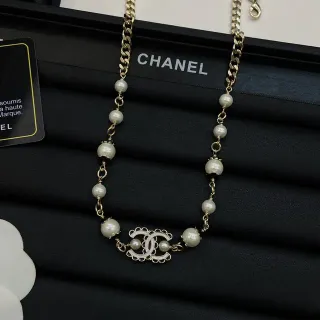 Chanel CC عقد لؤلؤ سلسلة ذهبية بيجة سلسلة قوقعة حبات مصنعة