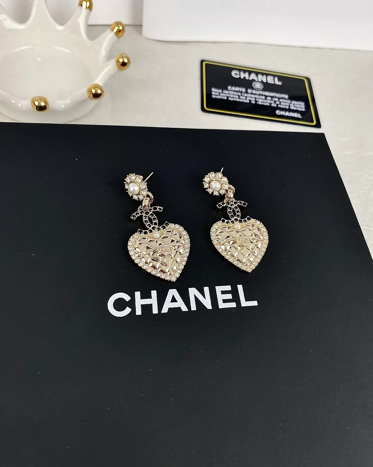 Chanel Heart-Shaped Crystal and Pearl Drop Earrings 2