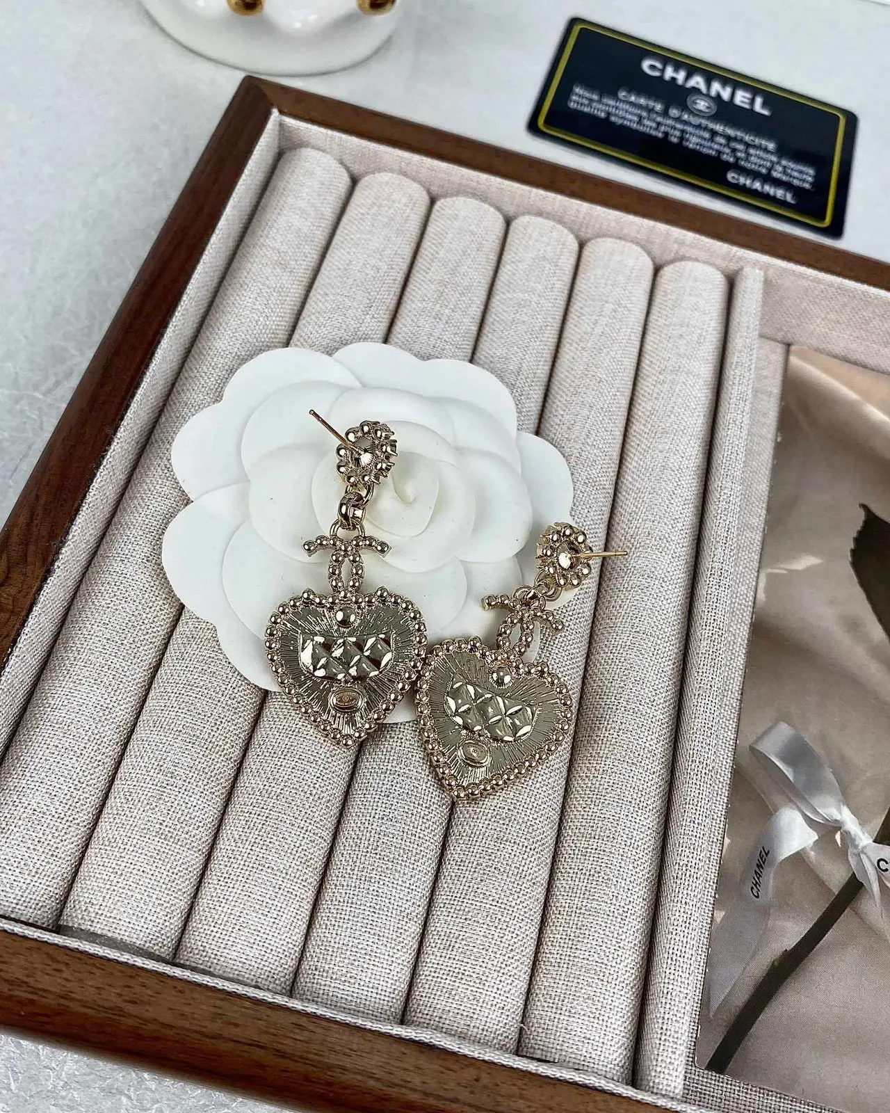 Chanel Heart-Shaped Crystal and Pearl Drop Earrings 5