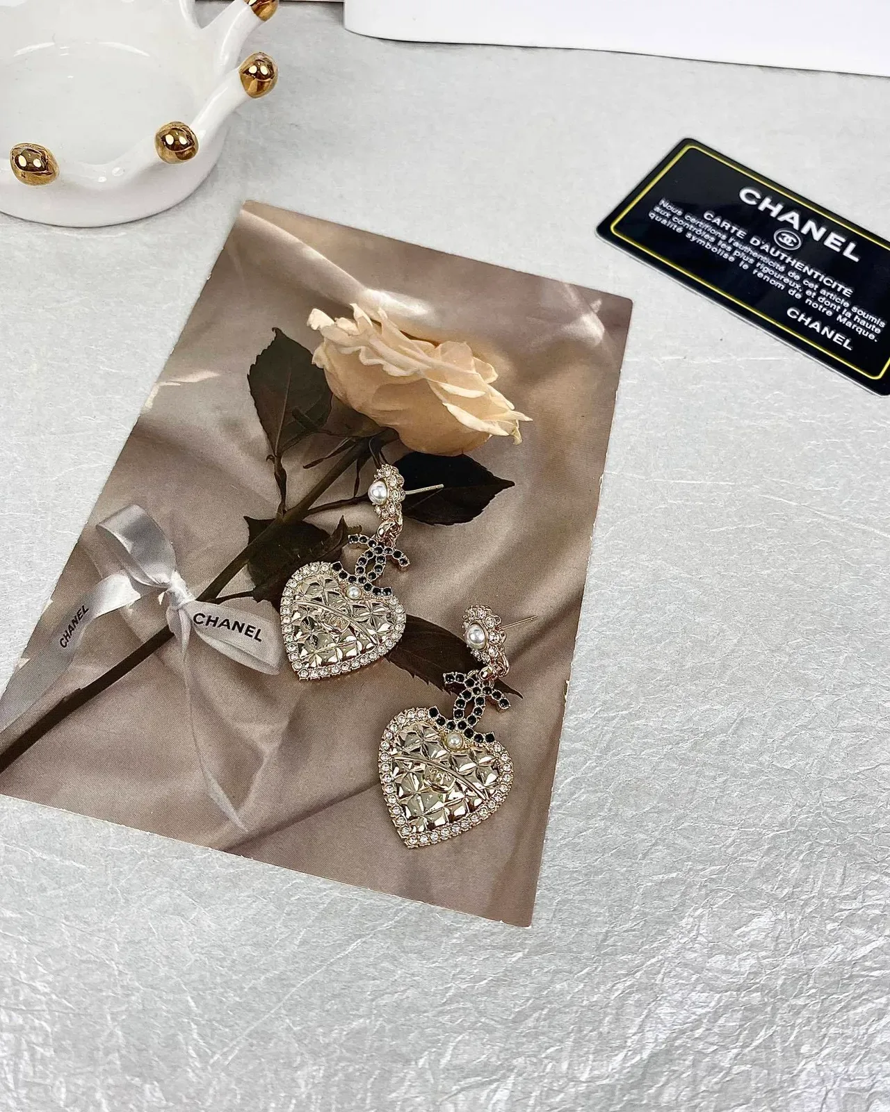 Chanel Heart-Shaped Crystal and Pearl Drop Earrings 7