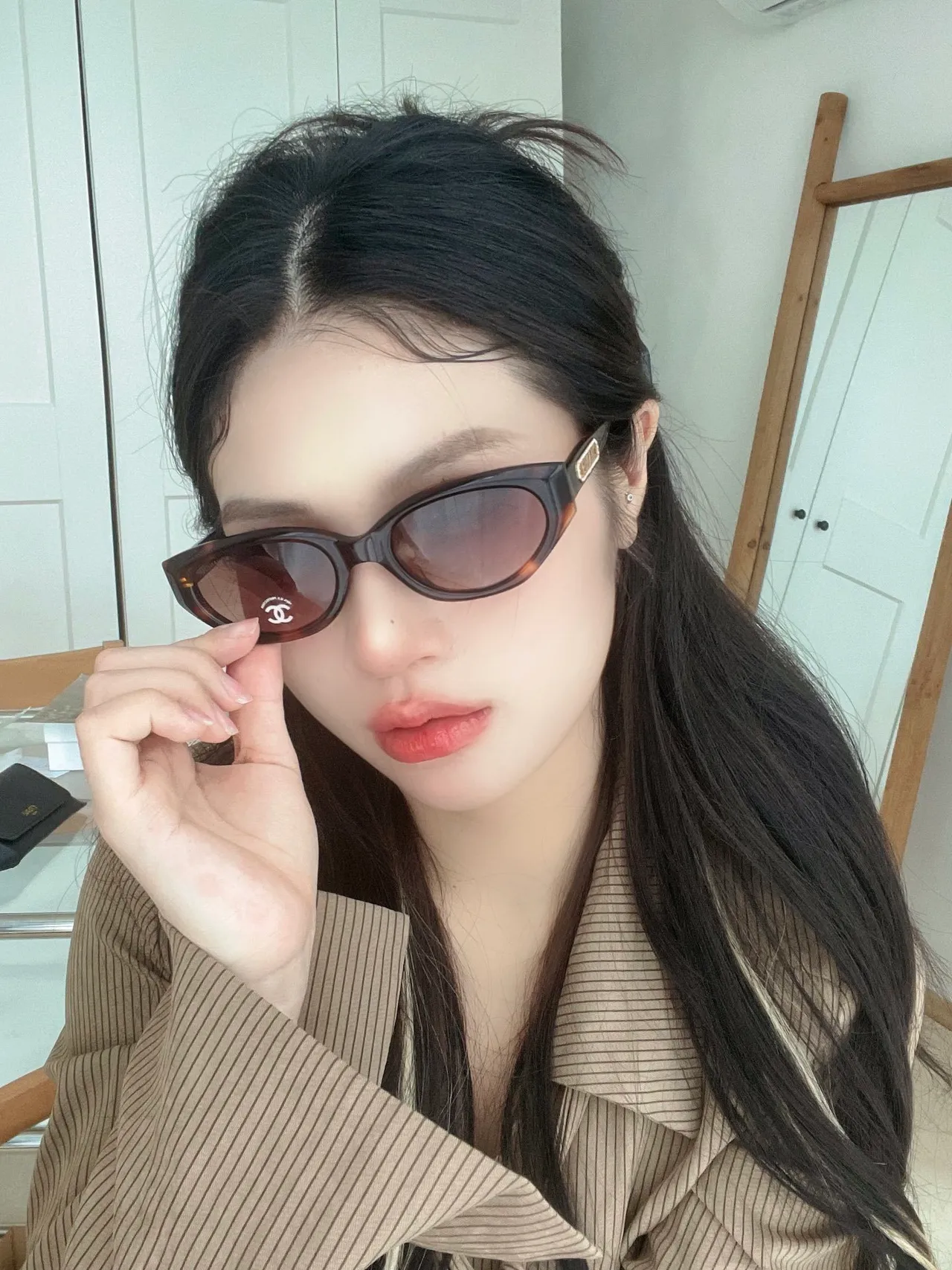 Chanel Oval Tortoiseshell Brown Gradient Sunglasses 3
