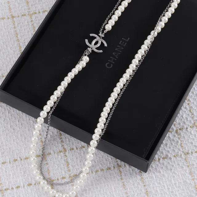 Chanel لؤلؤ وسلسلة CC Logo قلادة مزدوجة السلسلة 3