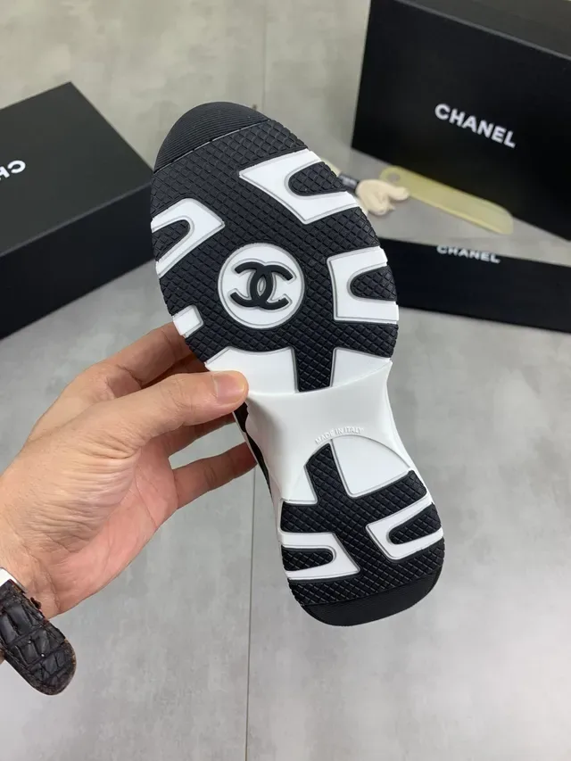 Chanel Runner-Style Dual-Tone Leather and Mesh Chunky Sneaker 3