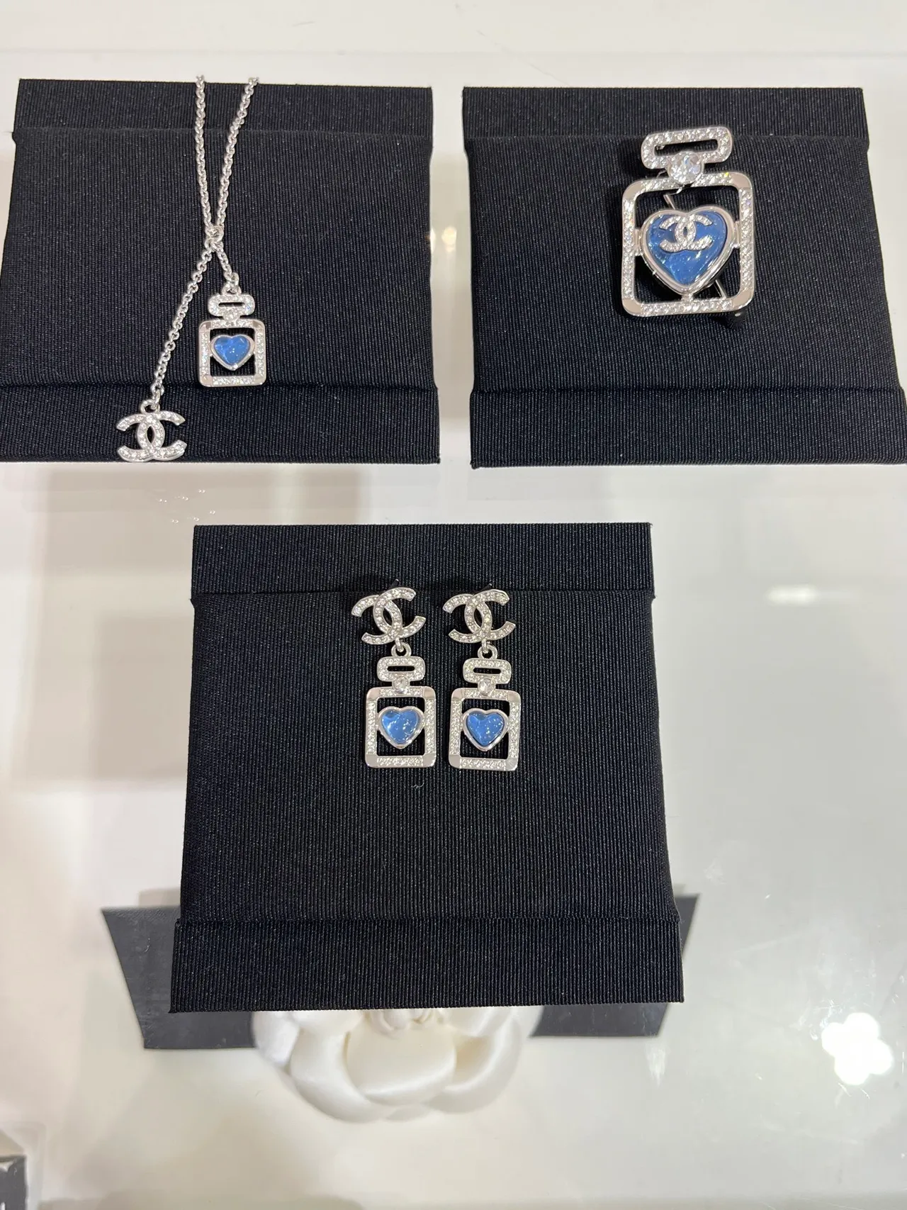 Chanel Silver Blue Perfume-Bottle Silhouette Heart Enamel Necklace 4