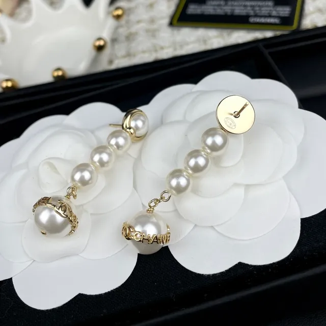 Chanel White Gold Multi-Pearl Drop Hardware Earrings 5